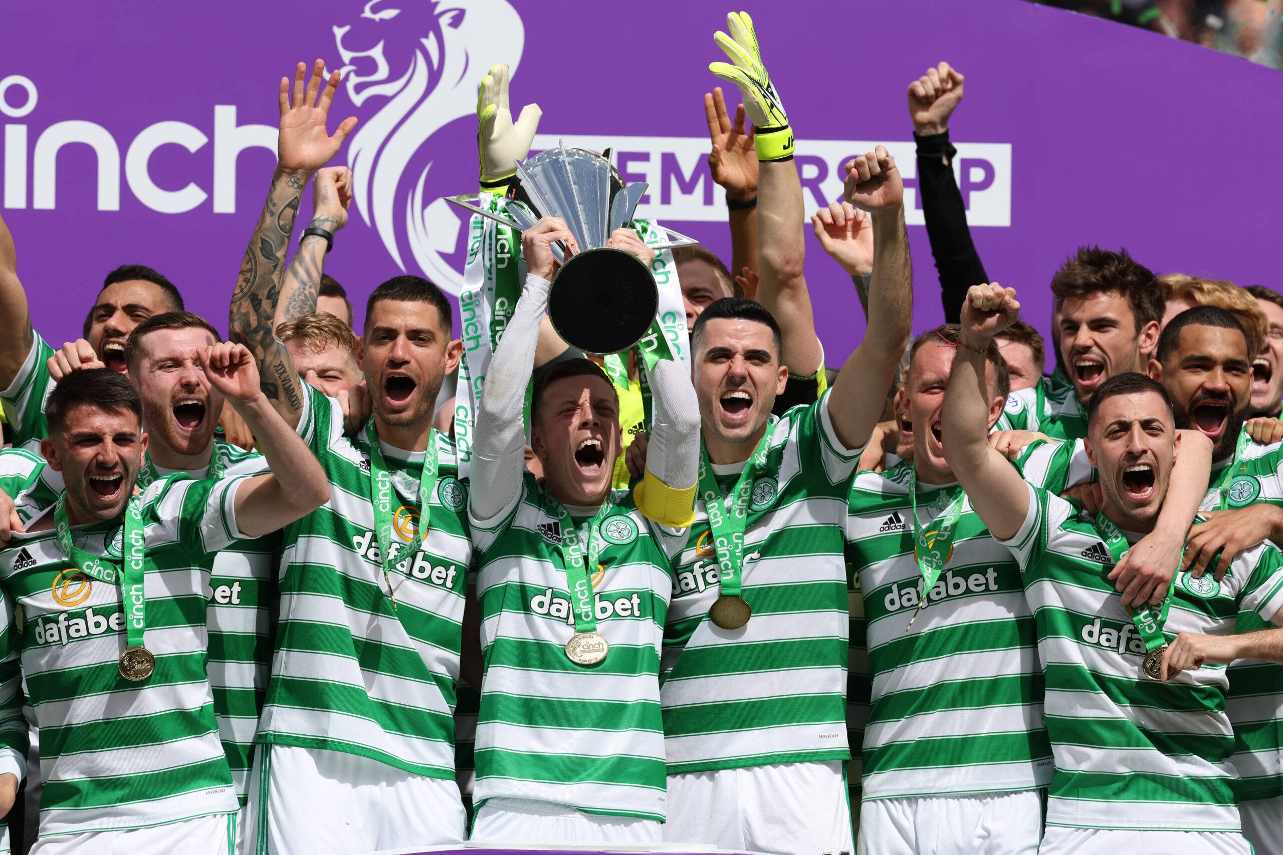 Celtic lift the league cup