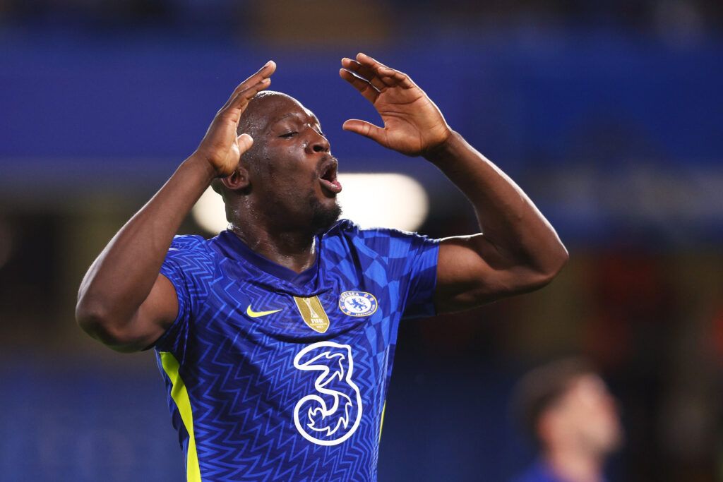Lukaku reacts to a missed chance while in action for Chelsea