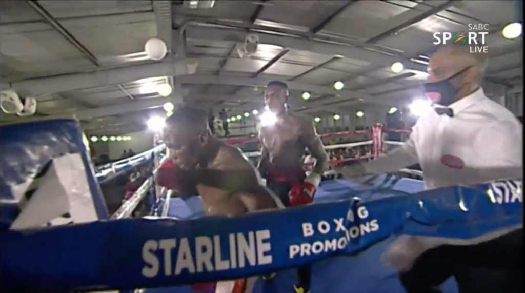 Scariest boxing moments: Boxer loses all ring awareness after taking stiff jab