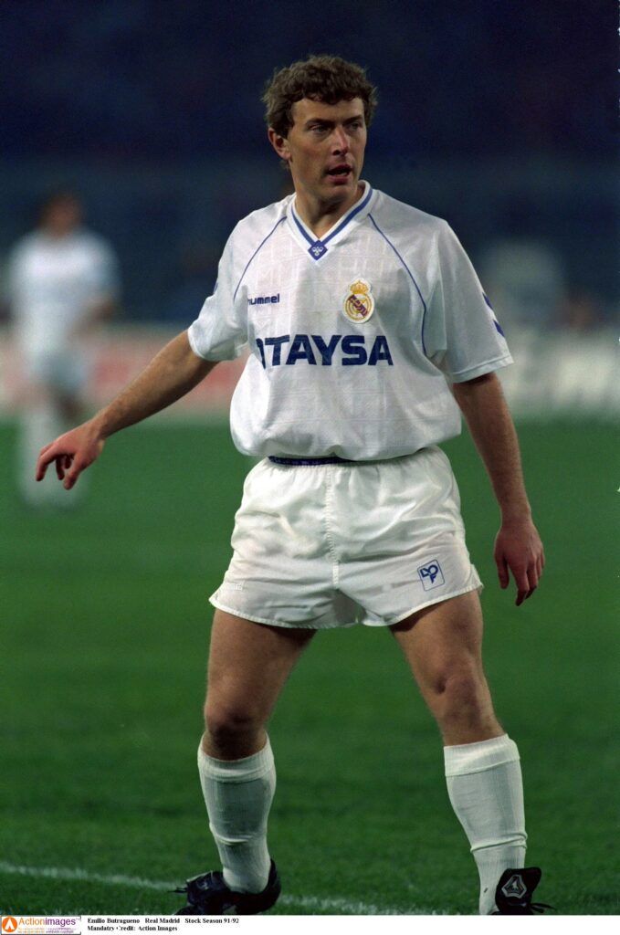 Butragueño playing for Real Madrid.
