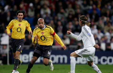 Henry and Ramos do battle.