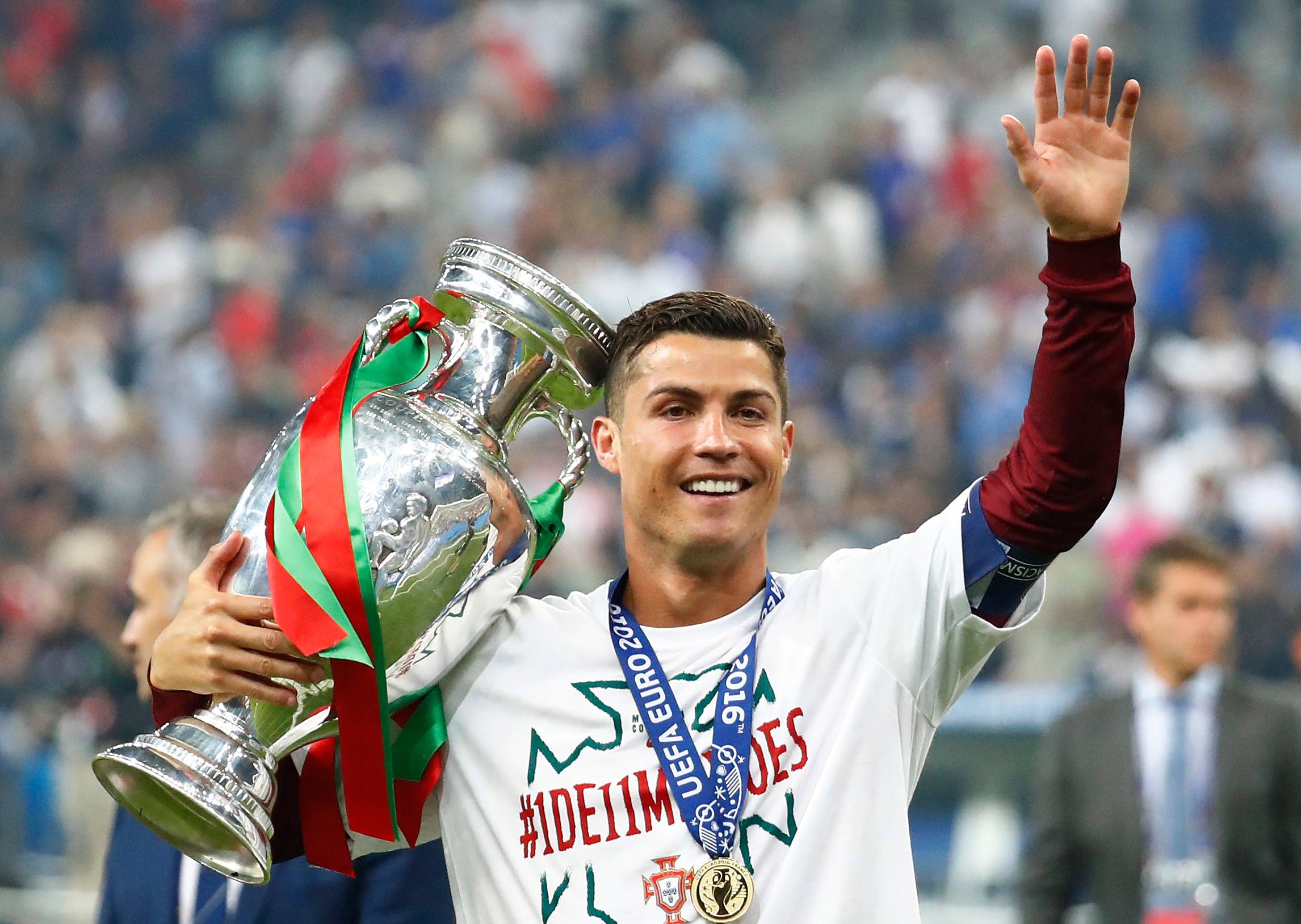 Ronaldo wins Euro 2016.