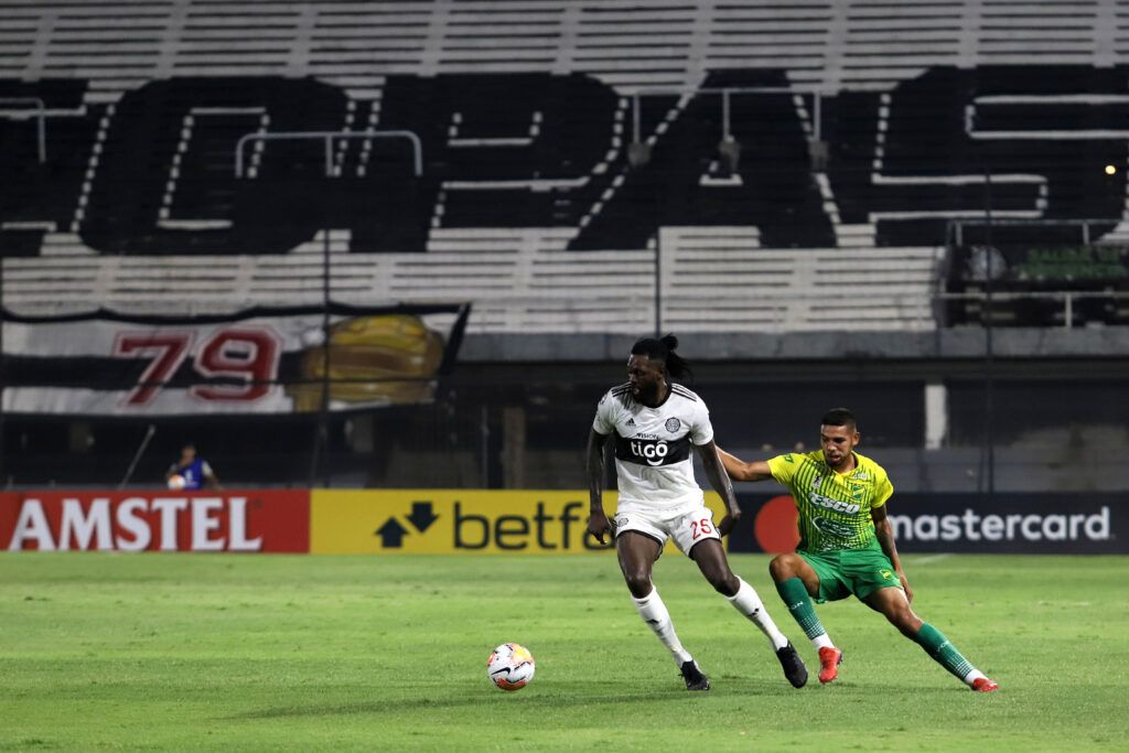 Adebayor playing in Paraguay in 2020