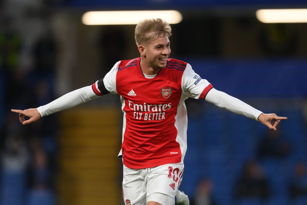 Emile Smith Rowe of Arsenal celebrates after scoring during the Premier League match between Chelsea 