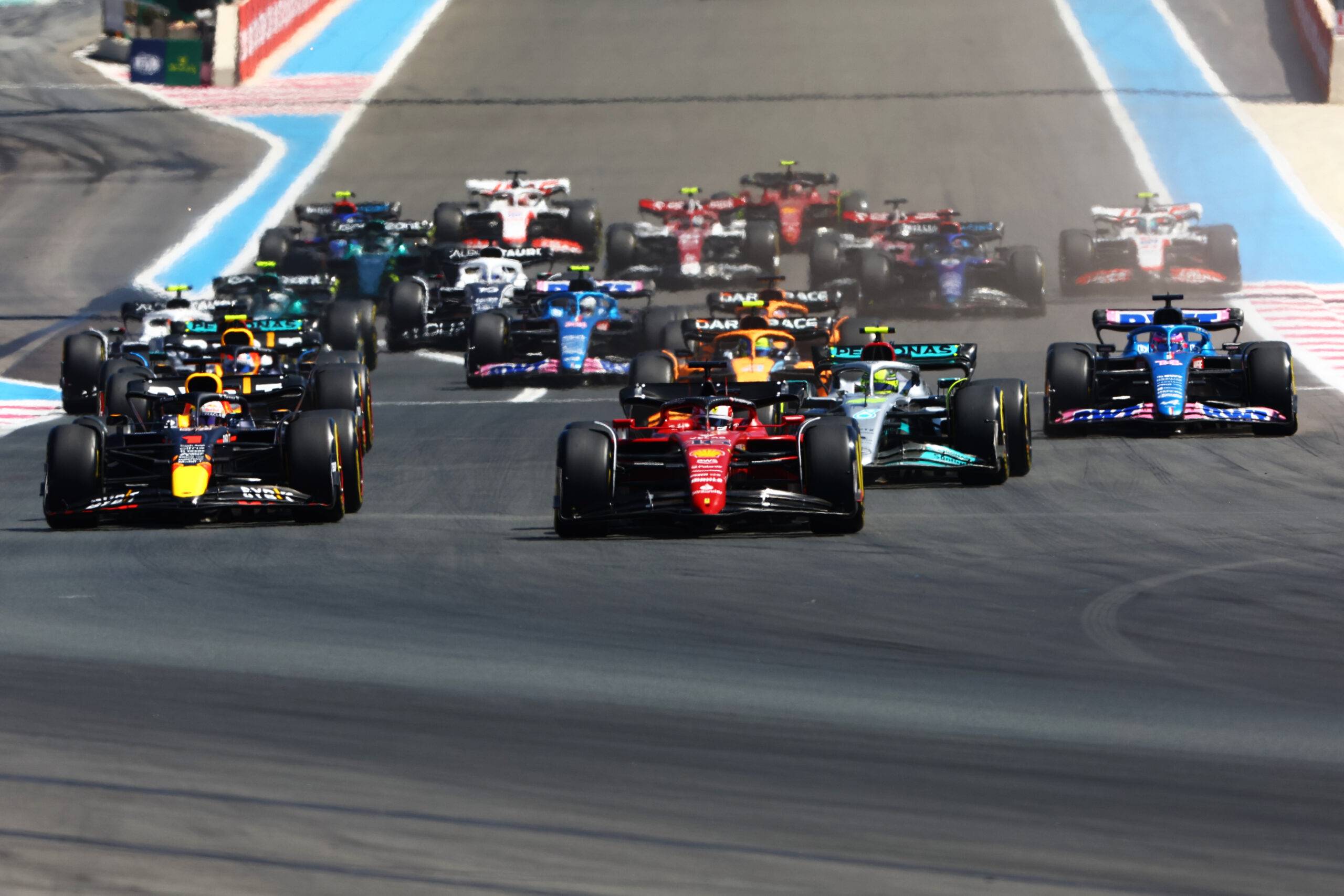 Start of the 2022 French Grand Prix