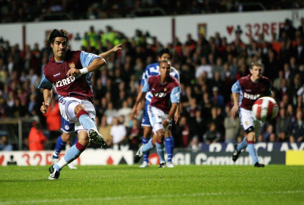 Juan Pablo Angel Aston Villa penalty 