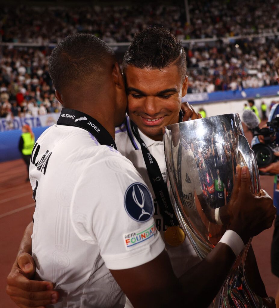 Casemiro holds the UEFA Super Cup.