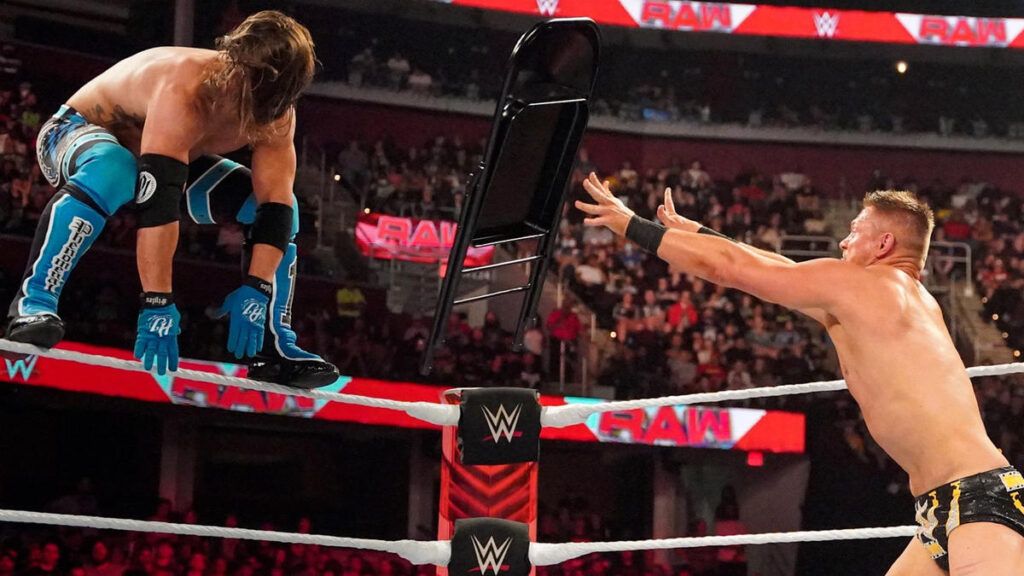 AJ Styles beat The Miz in the main event of WWE Raw last night
