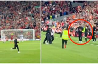 Klopp and a Liverpool pitch invader
