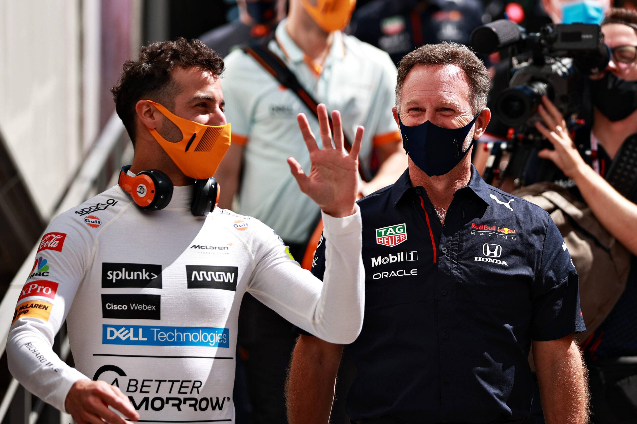 Daniel Ricciardo & Christian Horner