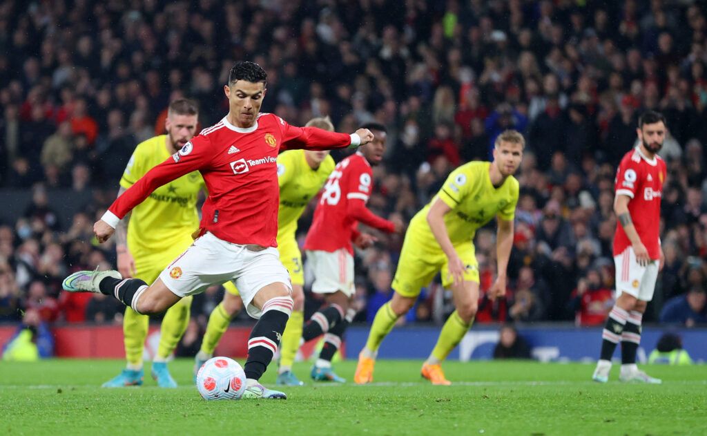 Cristiano Ronaldo of Manchester United scores their side's second goal from a penalty