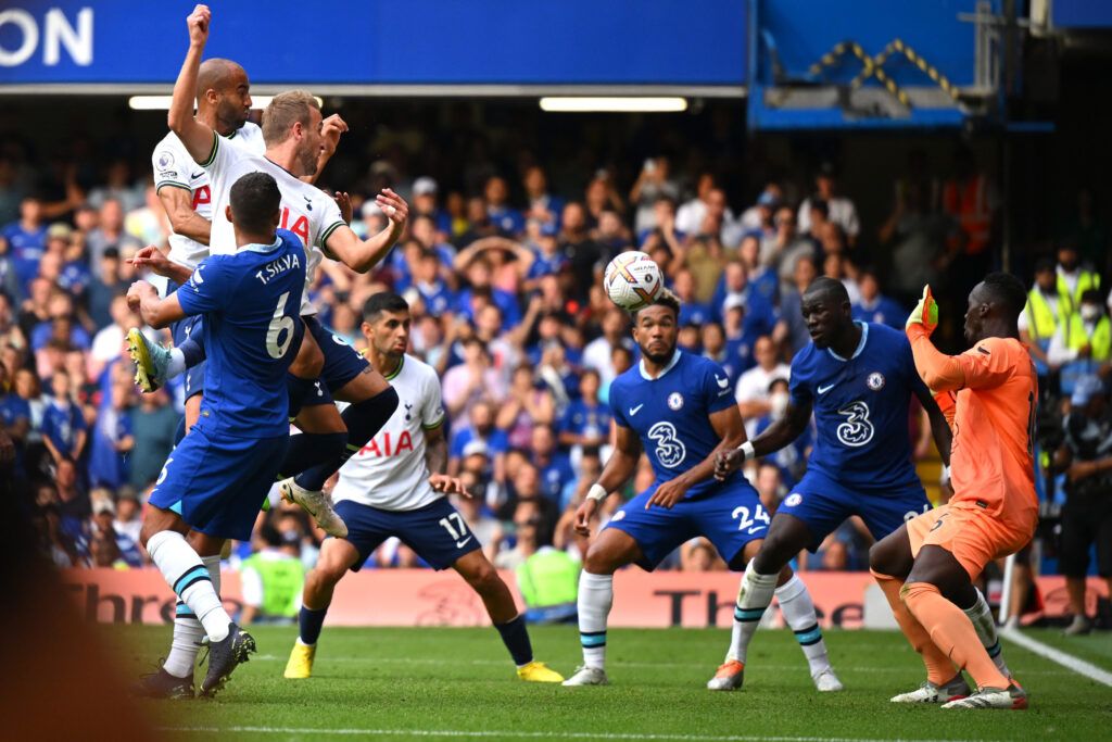 Kane heads in an equalising goal against Chelsea