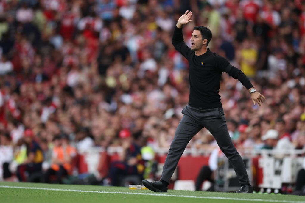 Mikel Arteta, Manager of Arsenal gives instructions