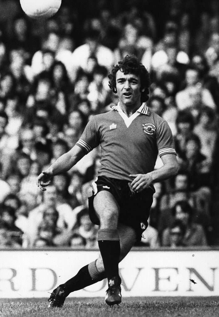 Lou Macari in action for Man United