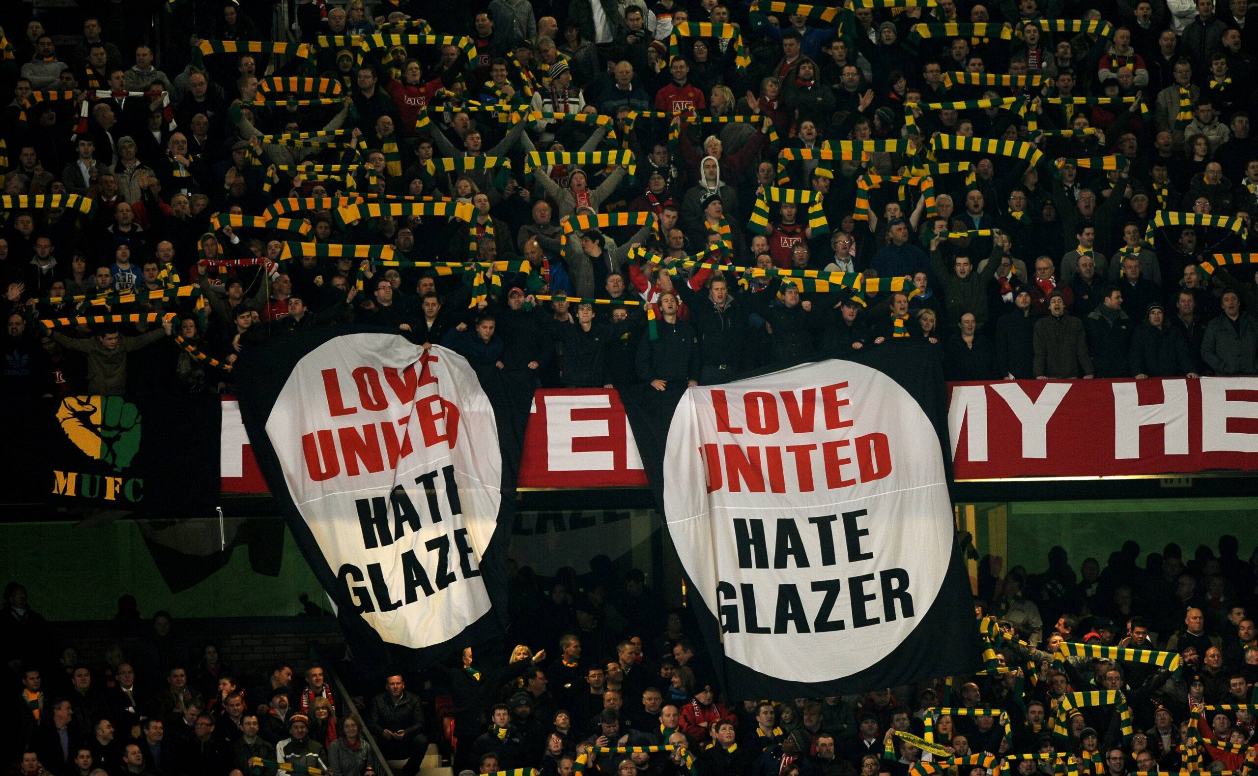 United fans protest against the Glazer family