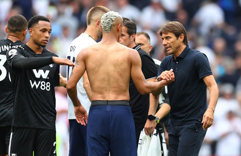 Richarlison and Antonio Conte after Spurs 2-1 Fulham