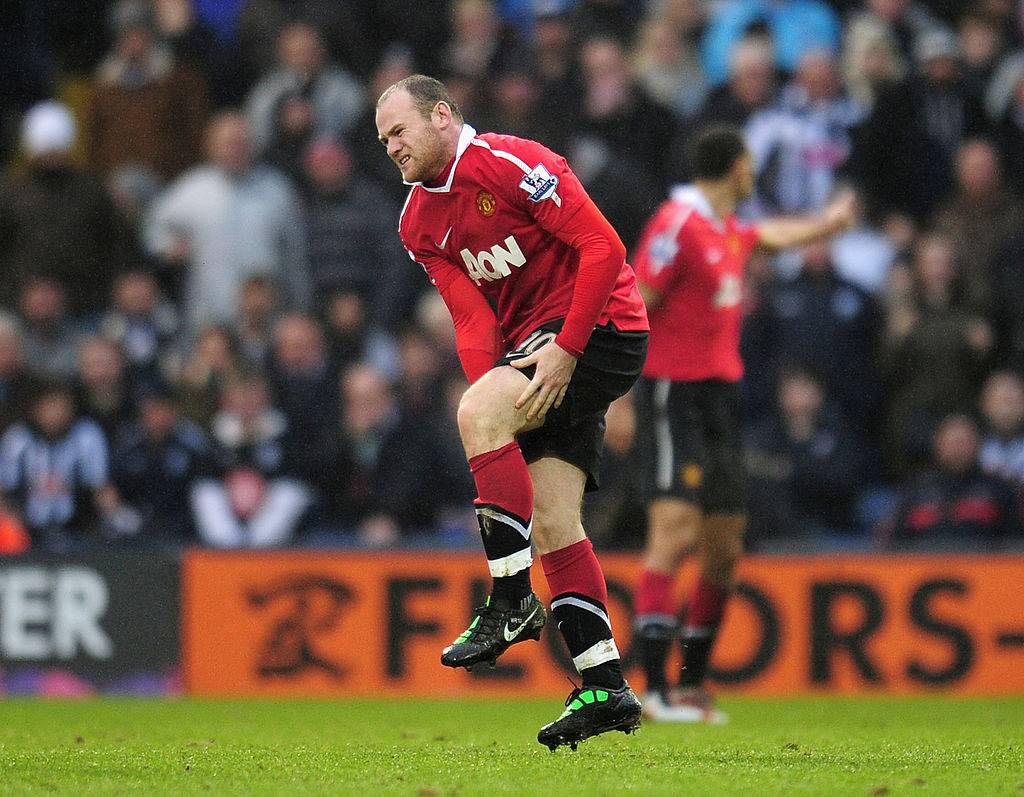 Wayne Rooney after his injury in Man Utd v West Brom in 2011