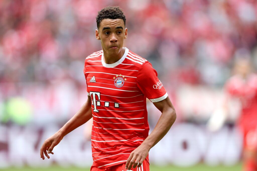Jamal Musiala of Bayern München looks on 