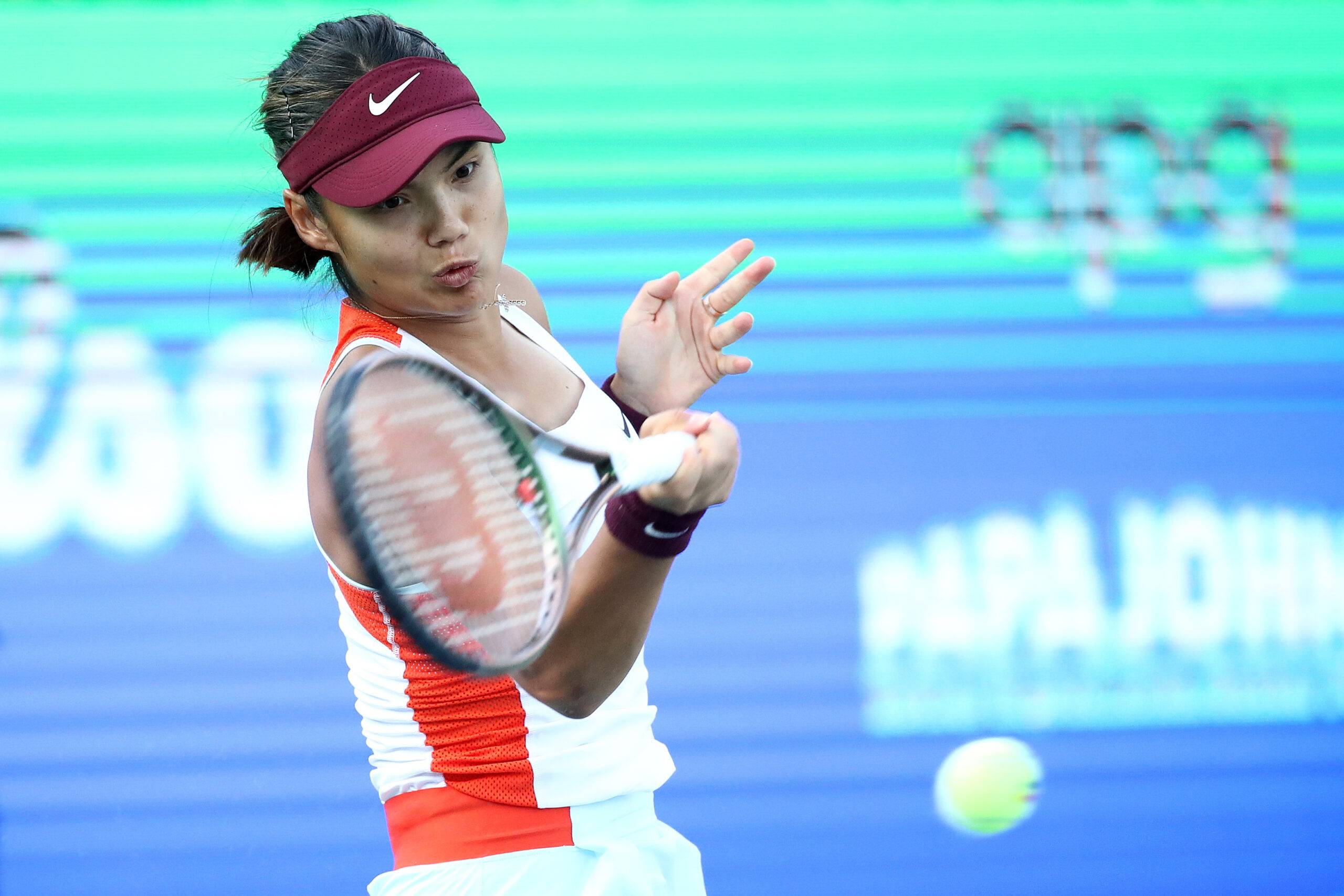 Emma Raducanu playing at Korea Open