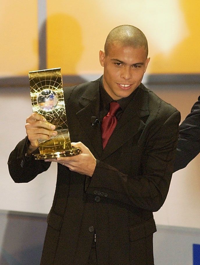 Ronaldo with the FIFA World Player of the Year award