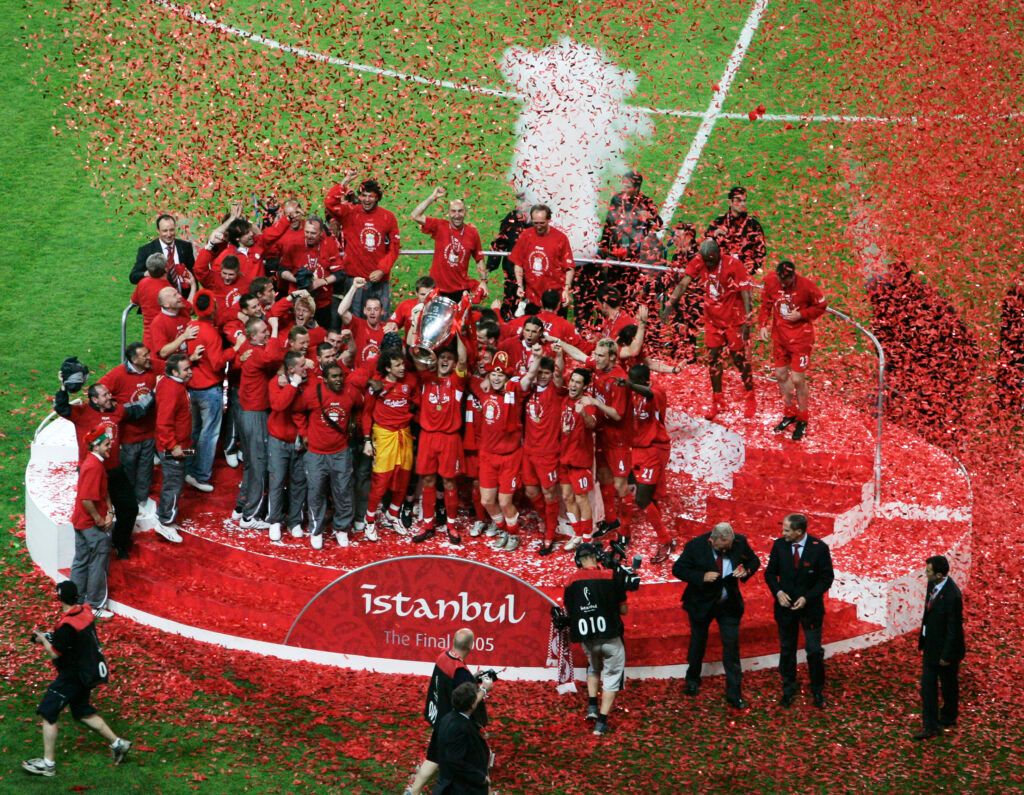 Liverpool lift Premier League trophy in Instanbul