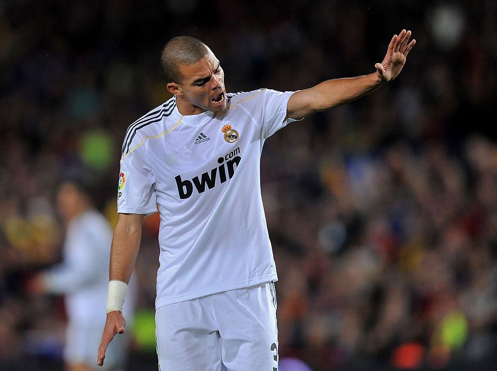 Pepe in action for Real Madrid in 2009