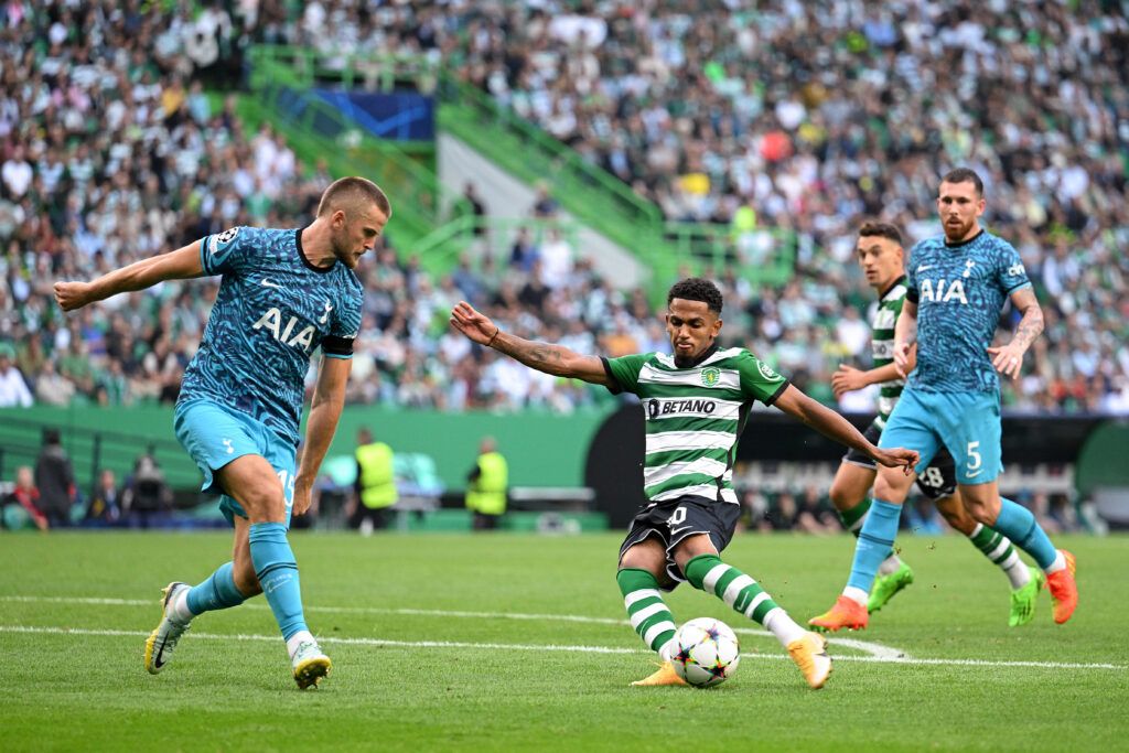 Marcus Edwards in action for Sporting Lisbon