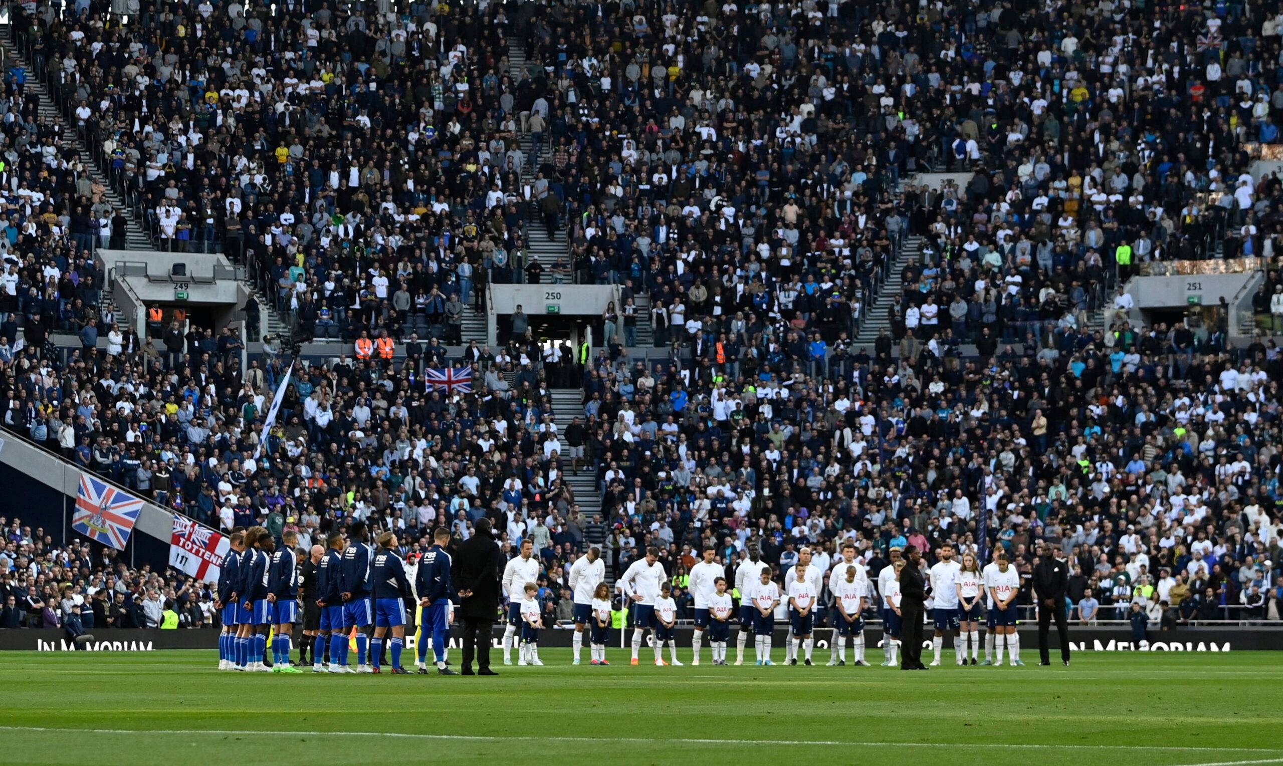 Tottenham and Leicester City players during a minute's silence before the match