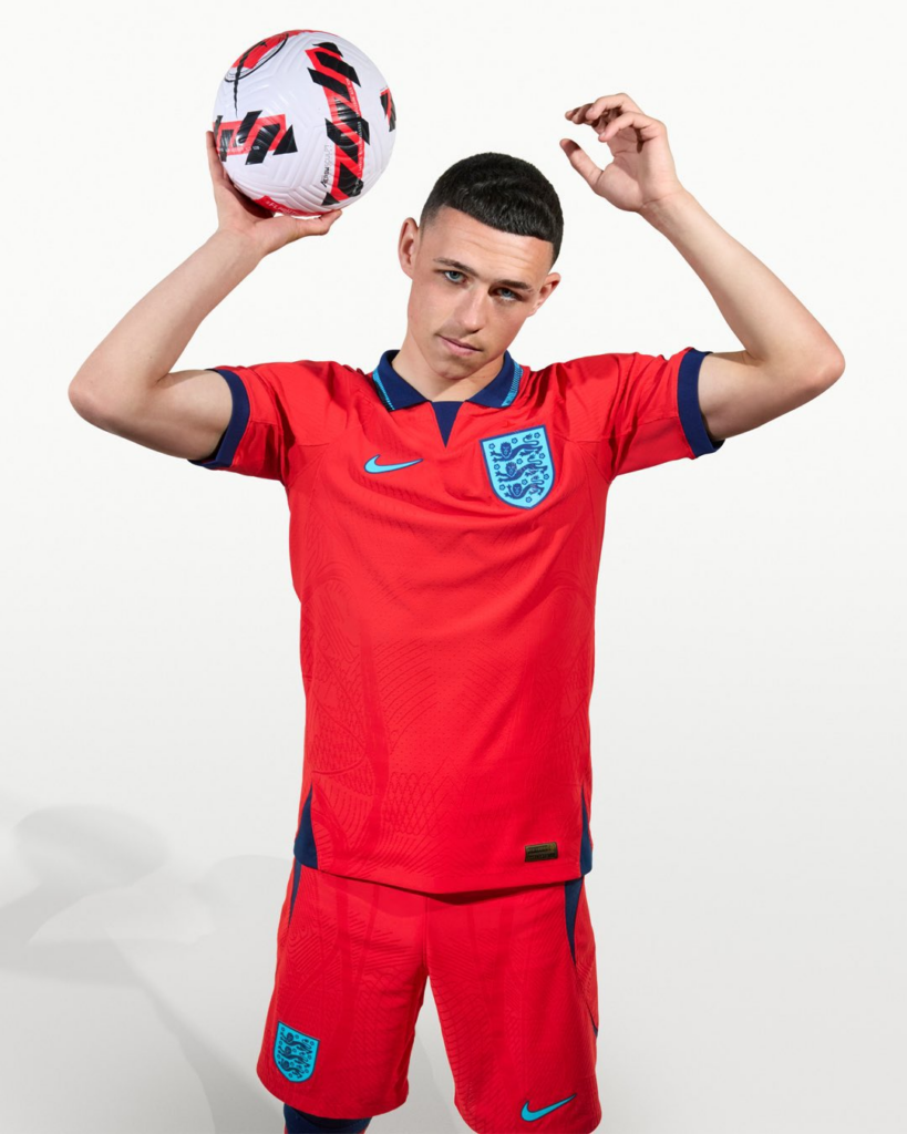 Phil Foden models the England World Cup 2022 away kit