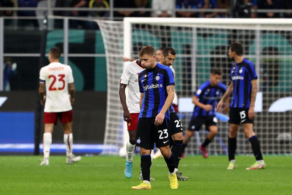 Nicolo Barella of FC Internazionale looks dejected following their sides defeat in the Serie A match between FC Internazionale and AS Roma at Stadio Giuseppe Meazza