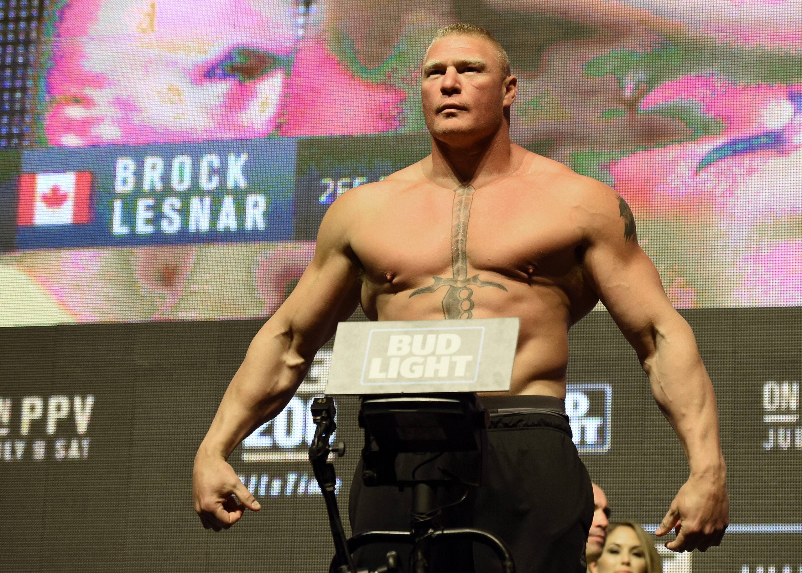 Brock Lesnar's UFC 141 weigh-in got a great reaction from Joe Rogan
