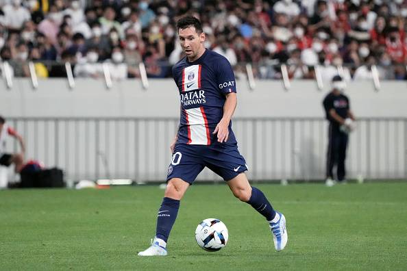 PSG's Messi on the ball.