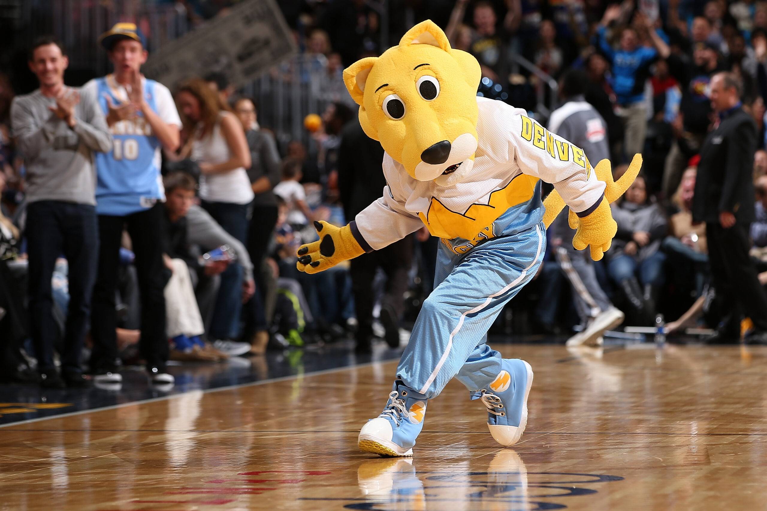 Rocky the Mountain Lion Denver Nuggets