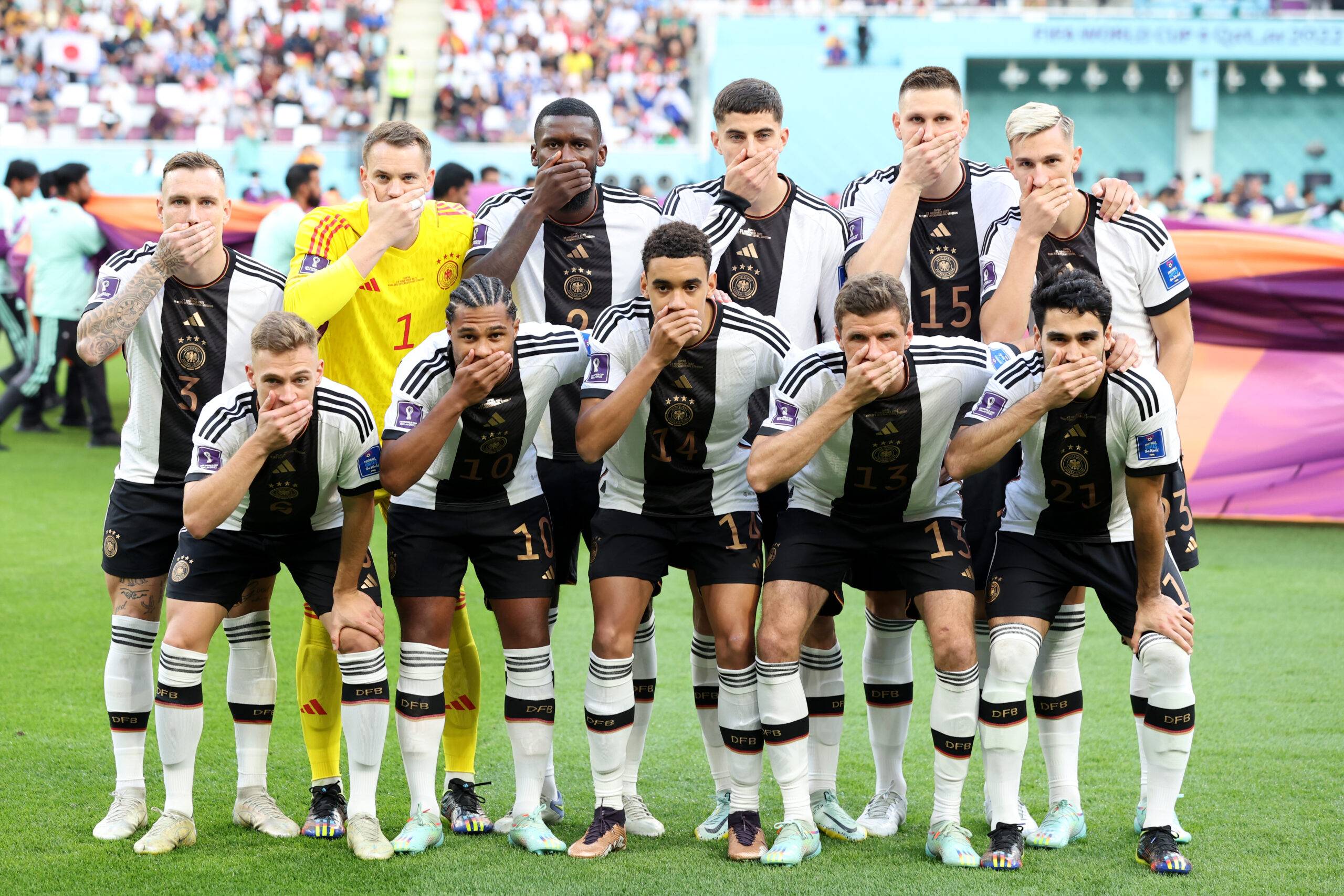 Germany players stage protest in Qatar